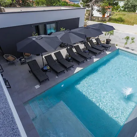 Nika By Interhome Villa Medulin