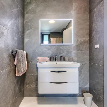 Villa Nika By Interhome Medulin