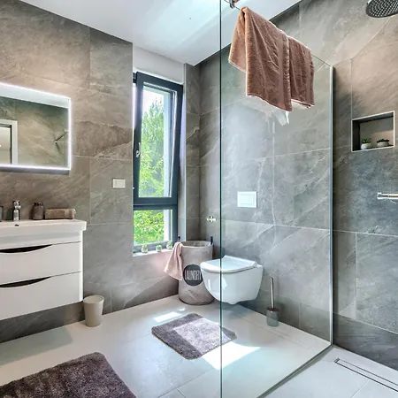 Nika By Interhome *