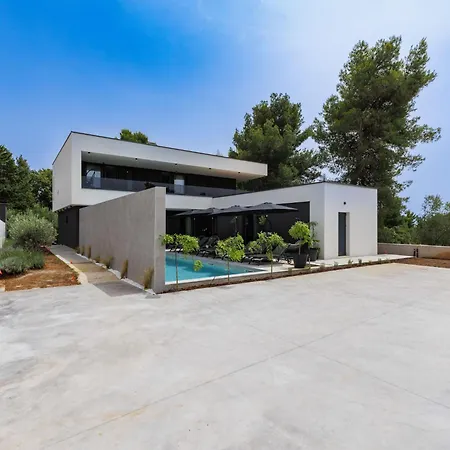Nika By Interhome Villa Medulin