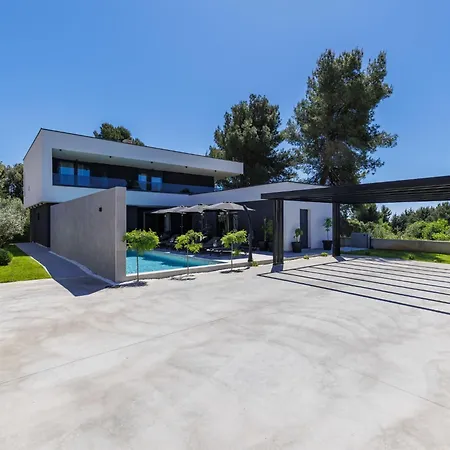 Nika By Interhome * 메덜린