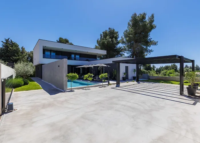 Nika By Interhome * 메덜린