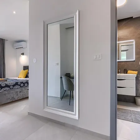 Villa Nika By Interhome Medulin