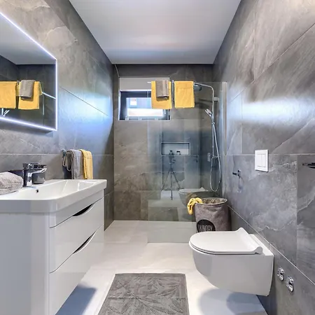 Nika By Interhome