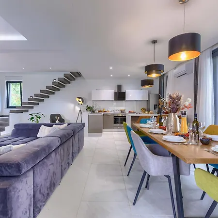 Villa Nika By Interhome