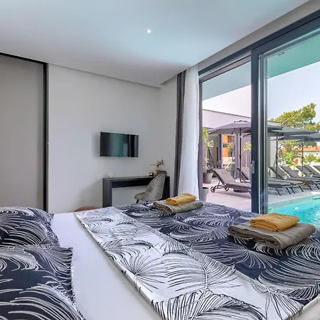 Villa Nika By Interhome Medulin